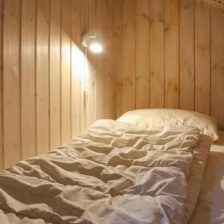 度假居 Stunning Home In Risor With Sauna 里瑟尔