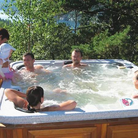 Osteboneset * Risør